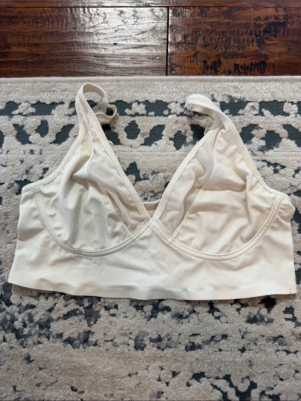 Ruby Ribbon Second Skin Sheer Demiette Wireless Bralette  Style 1706 Size 36